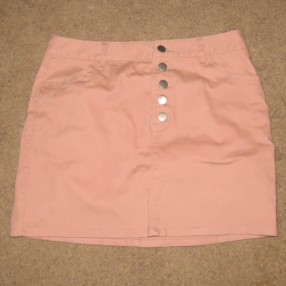 Forever 21 pink jean skirt sz. M ✨